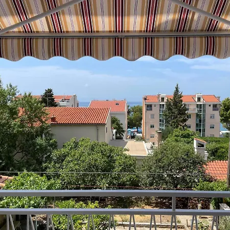 Beach Makarska Apartment דירה